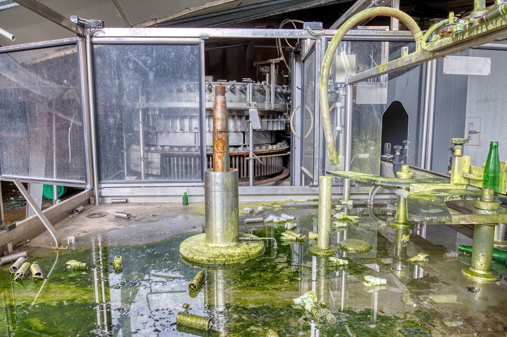 club soda hdr belgie urbex spa belgique belgium decay verlaten fabriek usine factory spawater bronwater ingestort lost abandoned